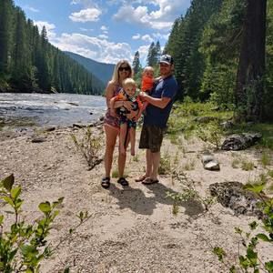 Meet your Posher, Casey